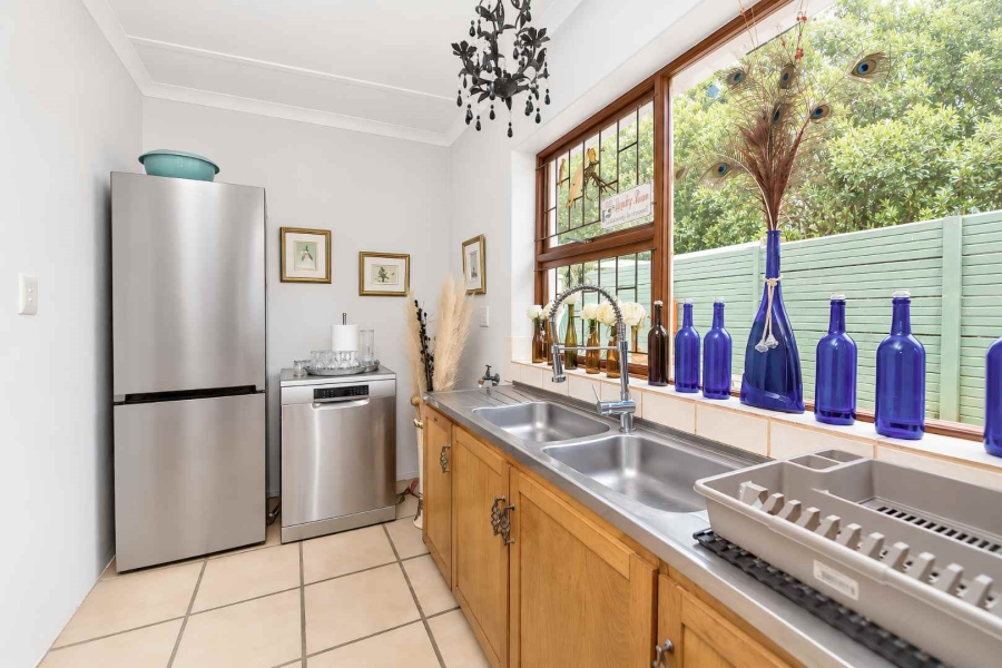 5 Bedroom Property for Sale in Fisherhaven Western Cape